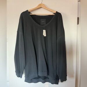 AERIE BRAND NEW CREW NECK SWEATSHIRT, LOOSE FIT! NWT!